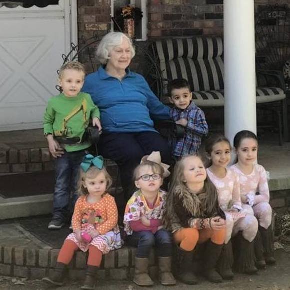 Meet your Posher, Linda - Picture 1 of 1